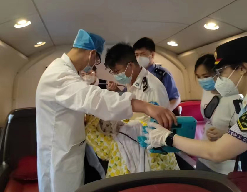 桦南县高铁转院公司